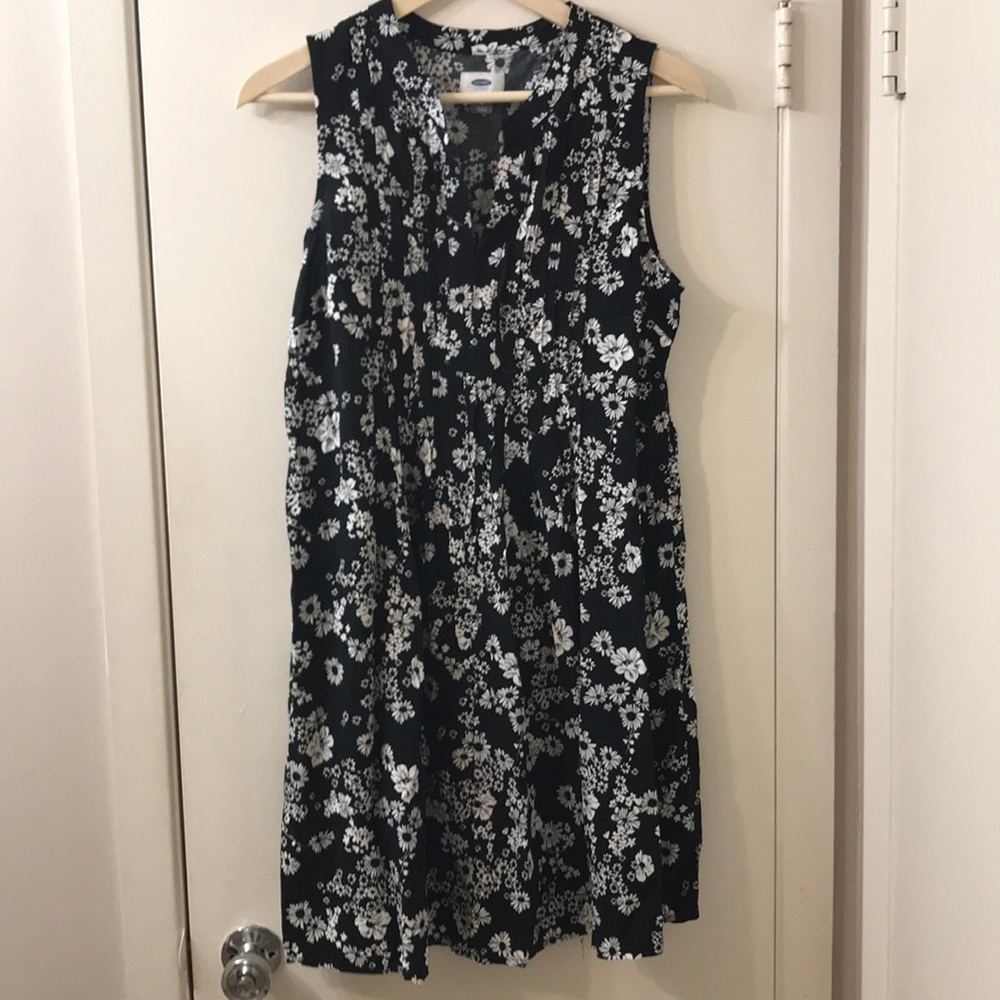 Old Navy dress